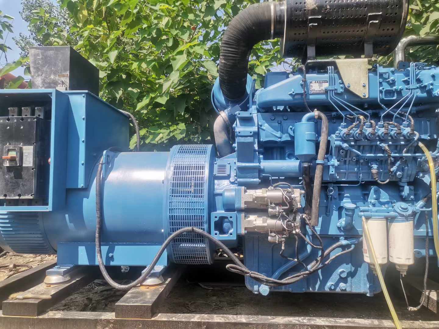 宝兴详细说明降低 800kW 柴油发电机输出电流波动的方法